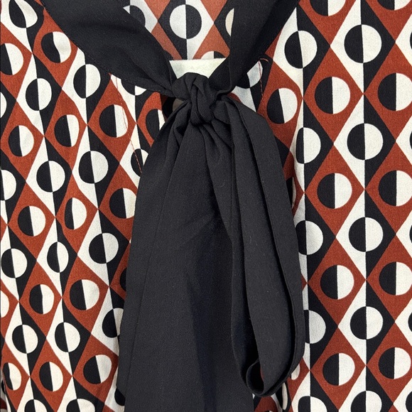 ELOQUII Tie Neck Button Up Blouse Size 22 Ascot Flowy dressy career wear - Picture 10 of 12